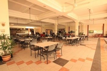 Hotel Ponderosa Golf & Country